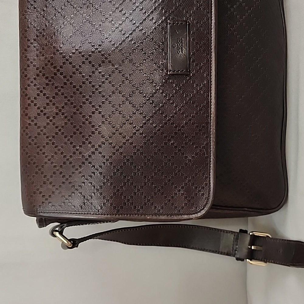 ✨️GUCCI Brown Diamante Leather Messenger Bag - Picture 3 of 16